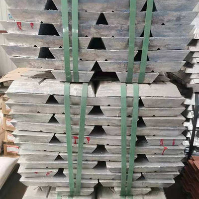 Wlewek A383 o grubości 5 - 30 mm Adc 12 Wlewek ze stopu aluminium do odlewów ciśnieniowych