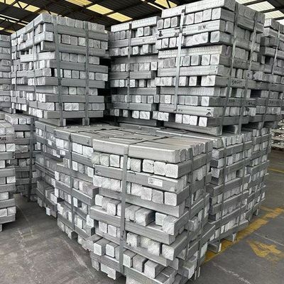 China Factory Sale srebrno-biały a356.2 a7 99,7% 99,999% aluminium ze stopu magnezu wlewki